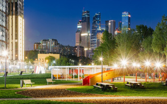 Благоустройство территории