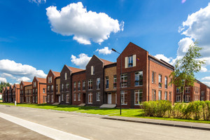 Дома в ЖК "Парк Апрель"