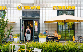 Сервисы на территории ЖК "Бунинские луга"