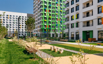 Придомовая территория ЖК "Бунинские луга"