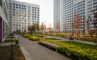 Территория для прогулок в ЖК "Green Park"