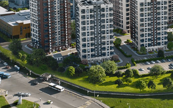 Вид слева на ЖК «Зелёная вертикаль»