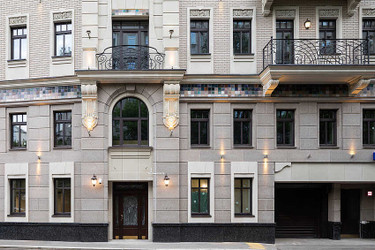 Планировка трехкомнатной(квартира) площадью 254.2 квадратных метров в ЖК “Клубный дом БРЮСОВ”