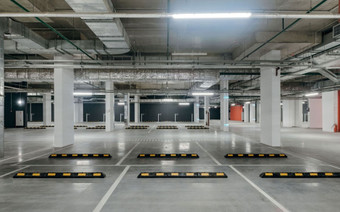 Паркинг в ЖК «Барклая 6»