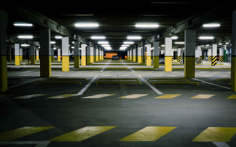 Подземный паркинг