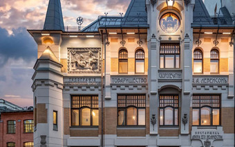 Здание “LEVENSON”