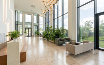 Лобби в West Garden