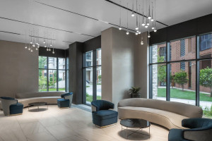 Лобби в "Foriver"